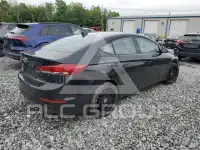 2017 Hyundai Elantra photo
