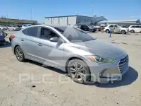 2017 Hyundai Elantra photo