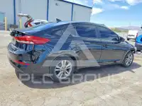 2017 Hyundai Elantra photo