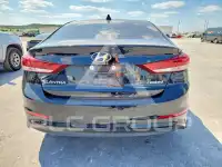 2017 Hyundai Elantra photo