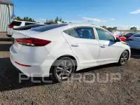 2017 Hyundai Elantra фото