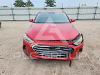 2017 Hyundai Elantra photo
