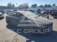 2017 Hyundai Elantra фото