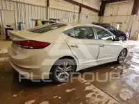 2017 Hyundai Elantra фото