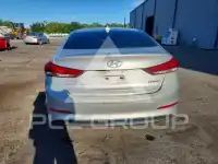 2017 Hyundai Elantra фото