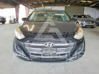 2017 Hyundai Elantra photo