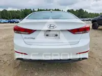 2017 Hyundai Elantra photo