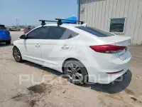 2017 Hyundai Elantra фото