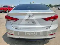 2017 Hyundai Elantra photo