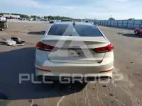 2017 Hyundai Elantra photo