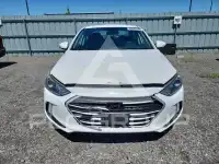 2017 Hyundai Elantra photo