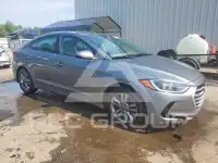2017 Hyundai Elantra photo
