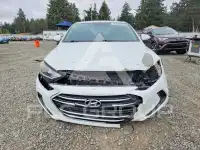 2017 Hyundai Elantra photo