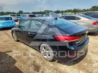 2017 Hyundai Elantra photo