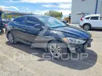 2017 Hyundai Elantra photo