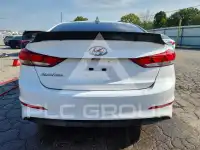 2017 Hyundai Elantra фото