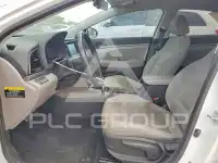 2017 Hyundai Elantra photo