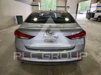 2017 Hyundai Elantra photo