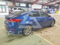 2017 Hyundai Elantra фото