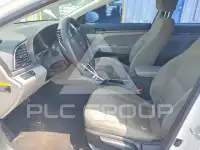 2017 Hyundai Elantra фото