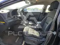 2017 Hyundai Elantra фото