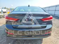 2017 Hyundai Elantra photo