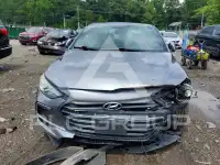 2017 Hyundai Elantra photo