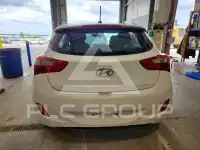 2017 Hyundai Elantra фото