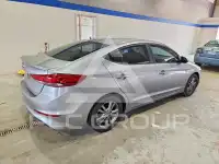 2017 Hyundai Elantra photo