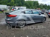 2017 Hyundai Elantra photo