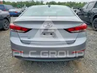 2017 Hyundai Elantra photo