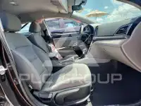 2017 Hyundai Elantra фото