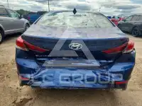 2017 Hyundai Elantra photo