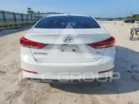 2017 Hyundai Elantra photo