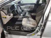 2017 Hyundai Elantra photo