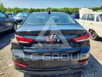 2017 Hyundai Elantra photo