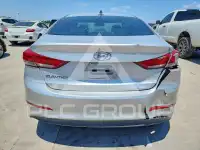 2017 Hyundai Elantra фото