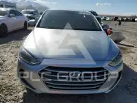 2017 Hyundai Elantra фото