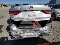 2017 Hyundai Elantra фото