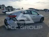 2017 Hyundai Elantra photo