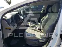 2017 Hyundai Elantra фото