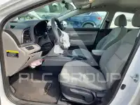 2017 Hyundai Elantra photo