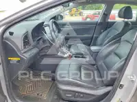2017 Hyundai Elantra фото