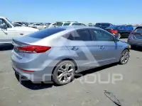 2017 Hyundai Elantra фото