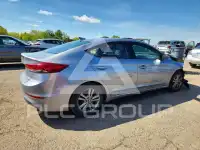 2017 Hyundai Elantra photo