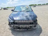 2017 Hyundai Elantra фото