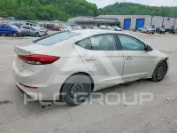 2017 Hyundai Elantra photo