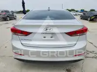 2017 Hyundai Elantra photo