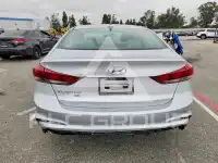 2017 Hyundai Elantra photo