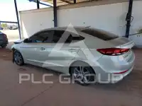 2017 Hyundai Elantra фото